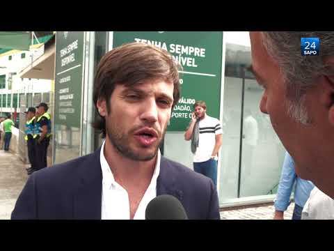 João Benedito é abordado no dia de eleições 2018